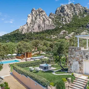 Holiday home Antica Fonte Homes, San Pantaleo